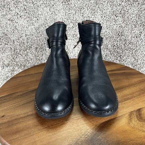 Gentle Souls by Kenneth Cole Size 7.5 Best V-Gore Bootie Leather Buckle Strappy - Picture 2 of 9